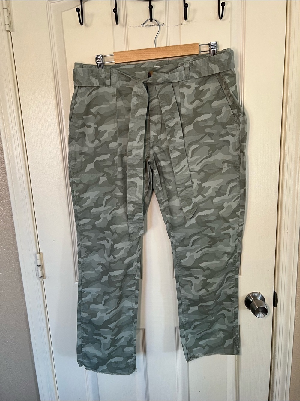 NWT Vineyard Vines Camo Everyday Utility Chino Pants Sage Olive Size 12